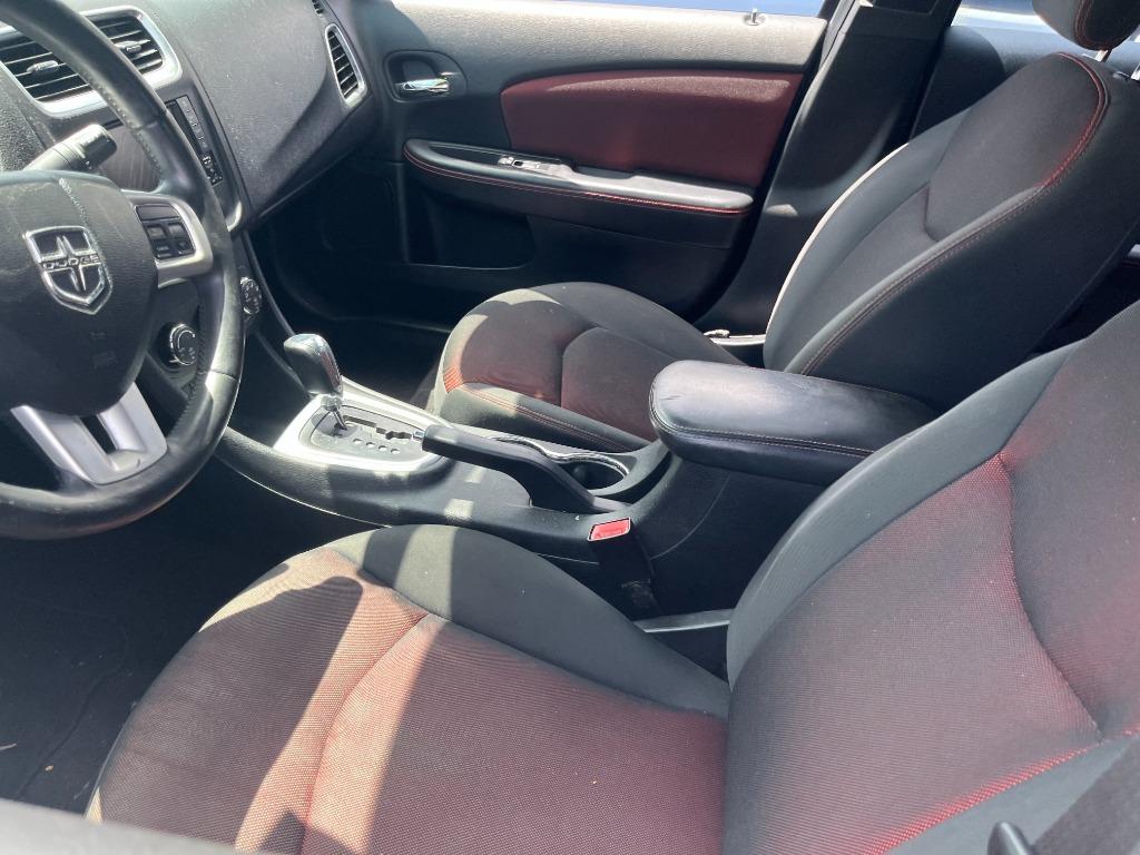 2011 Dodge Avenger - $2,850
