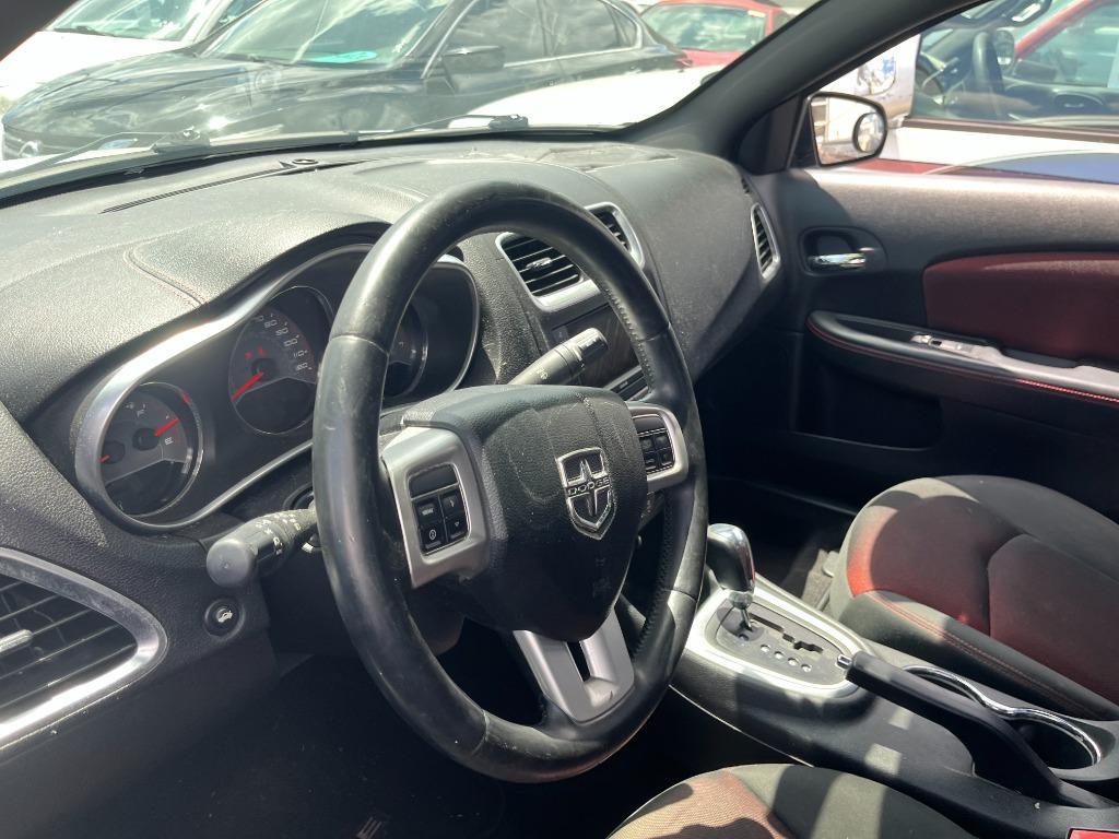 2011 Dodge Avenger - $2,850