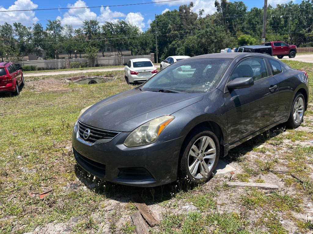 2013 Nissan Altima - $3,450