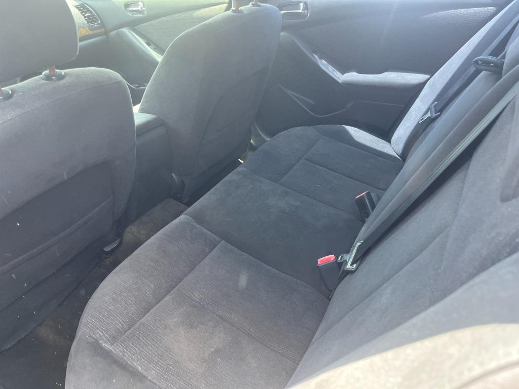 2012 Nissan Altima - $2,950