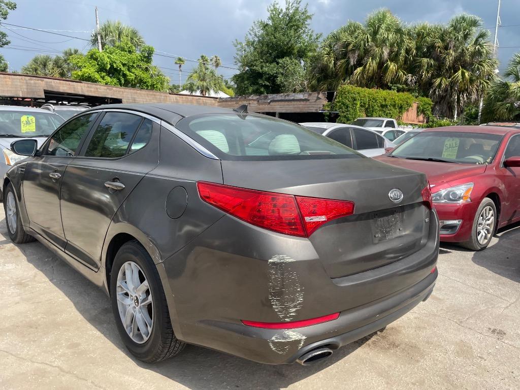 2011 Kia Optima LX photo