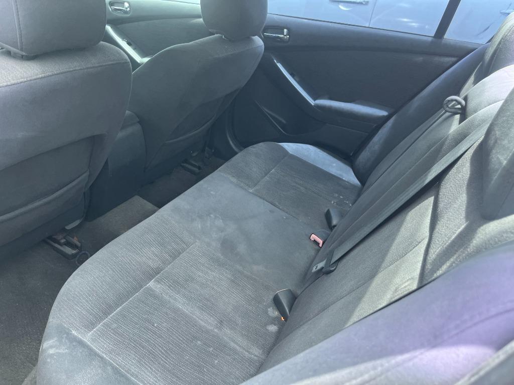 2010 Nissan Altima - $3,250