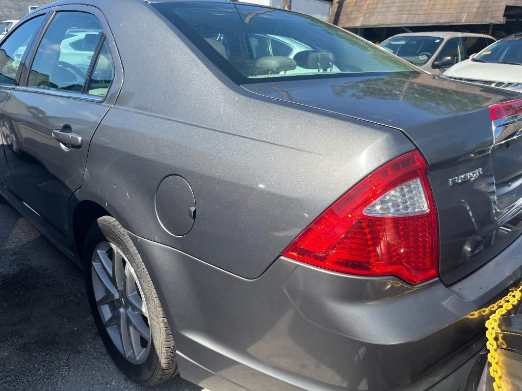 2012 Ford Fusion - $2,650
