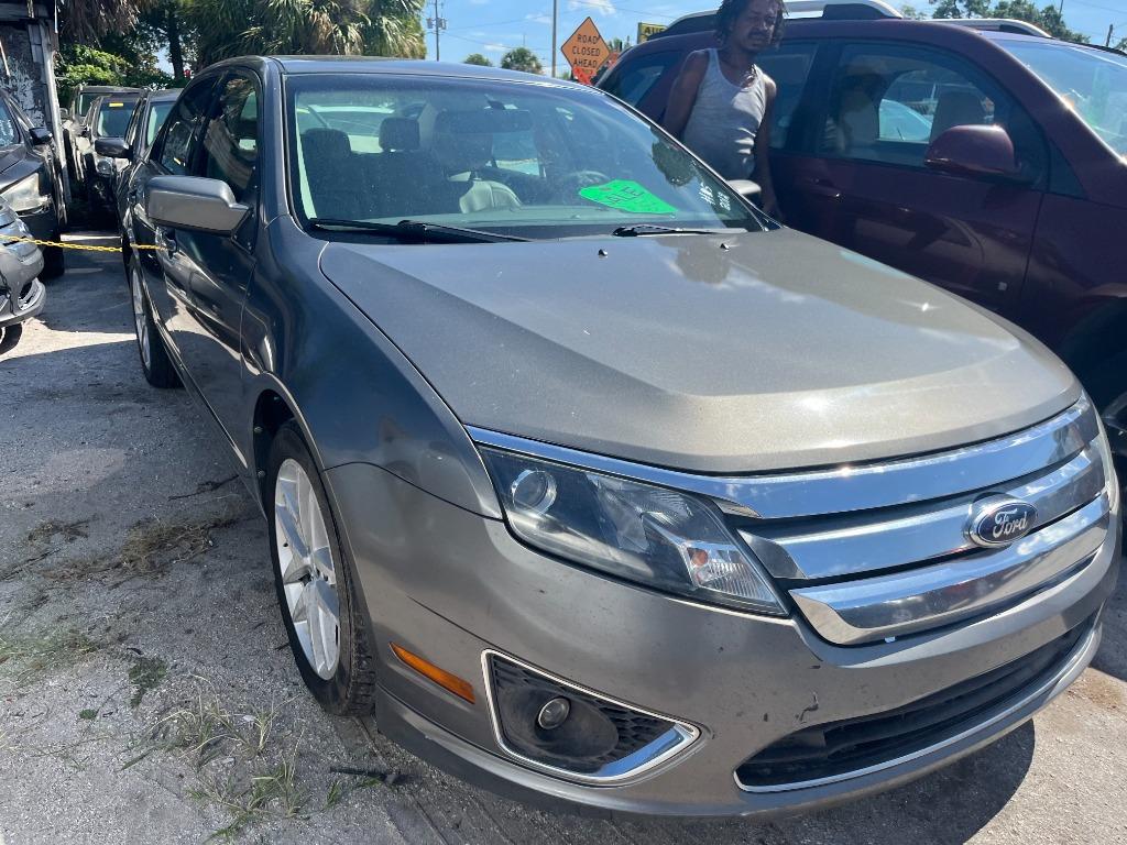 2012 Ford Fusion - $2,650