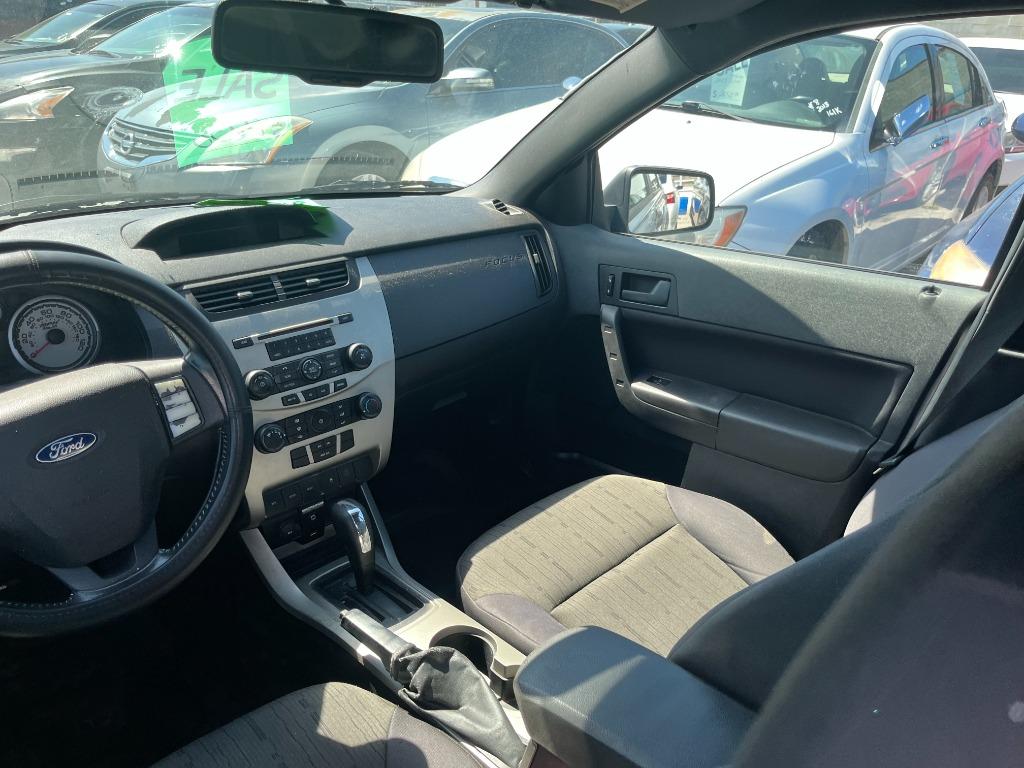 2010 Ford Focus - $1,950