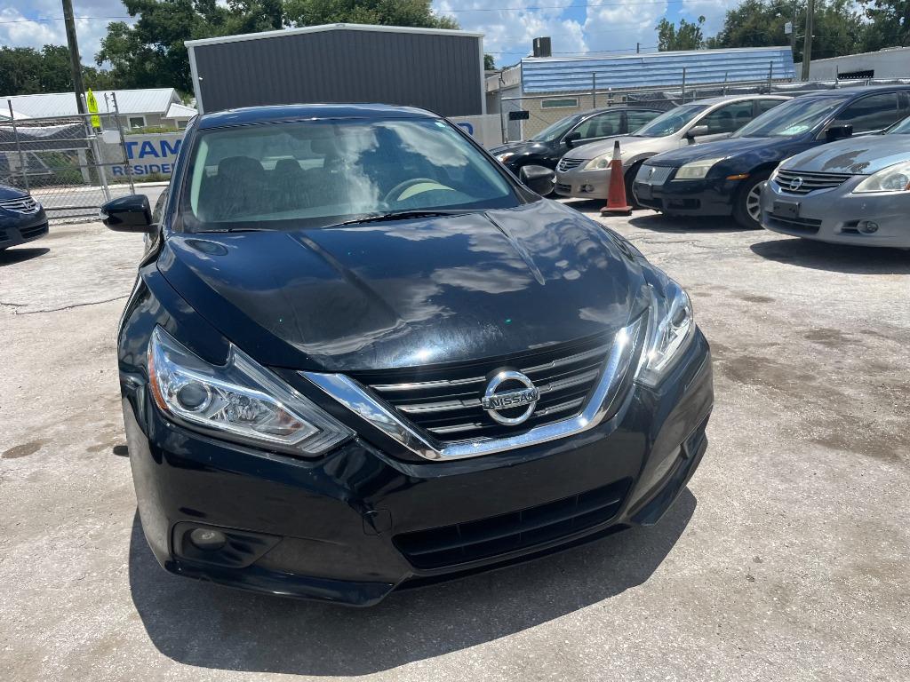 2016 Nissan Altima - $4,450