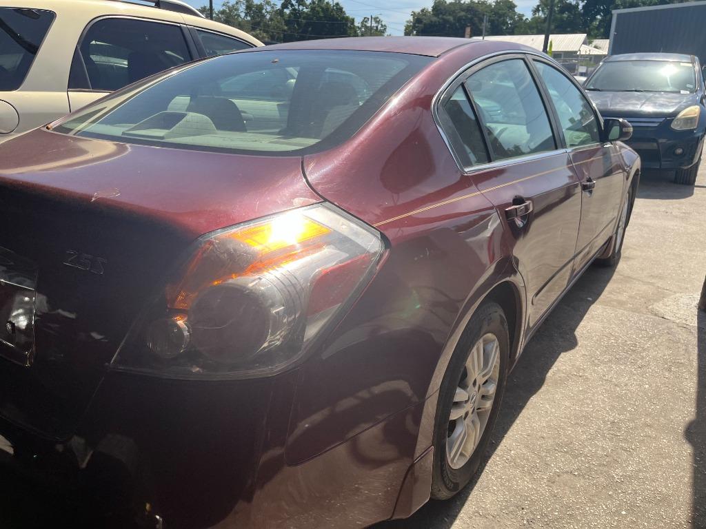 2012 Nissan Altima - $1,750
