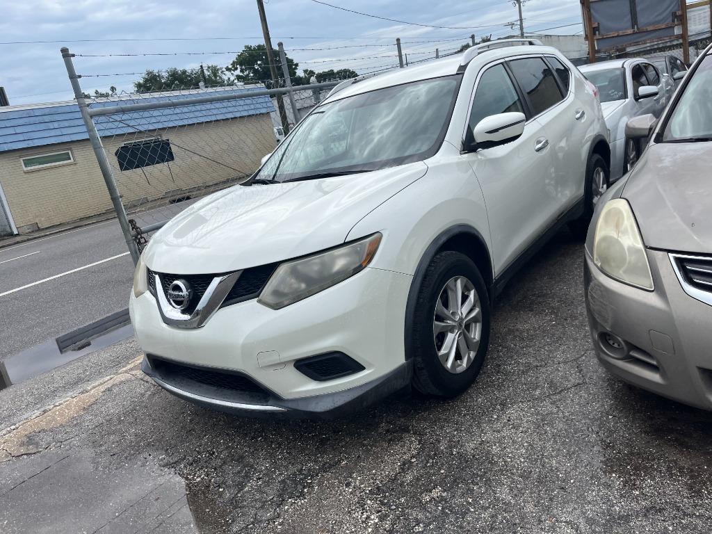 2016 Nissan Rogue - $4,750