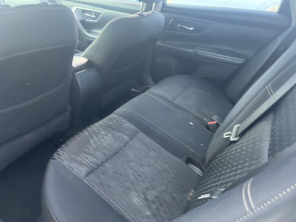 2016 Nissan Altima - $3,450