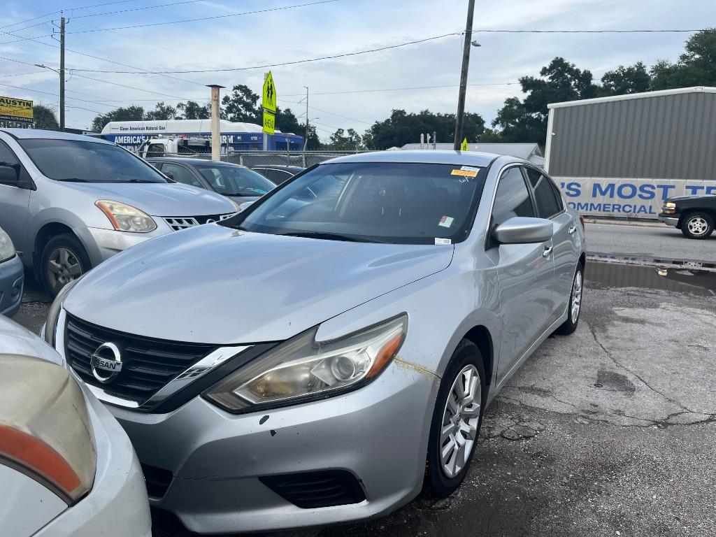 2016 Nissan Altima - $3,450