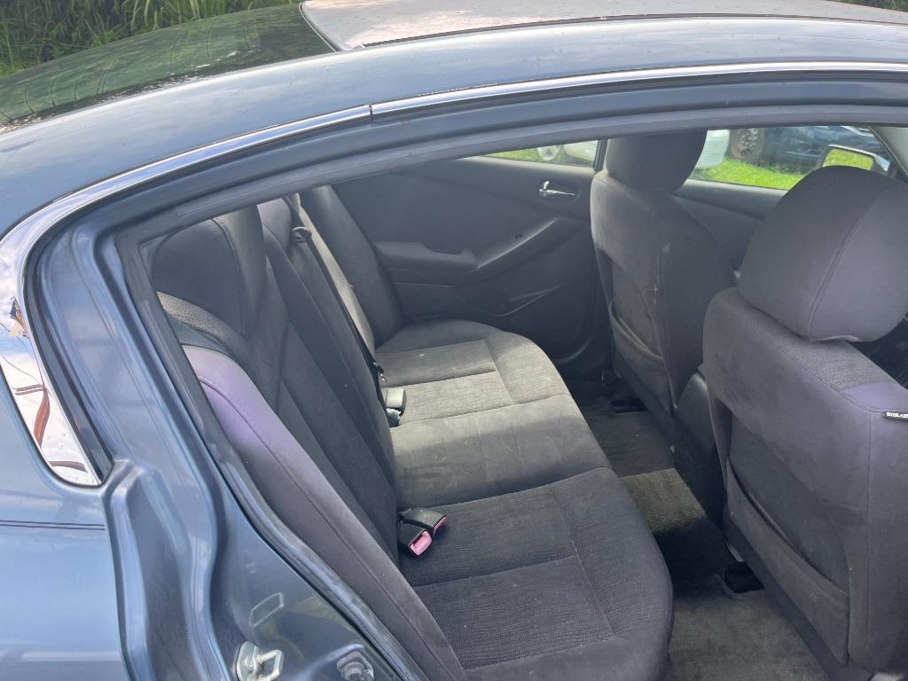 2010 Nissan Altima - $2,450