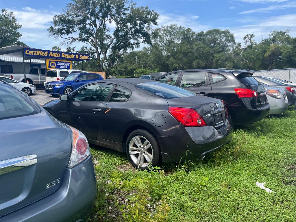 2013 Nissan Altima - $3,450
