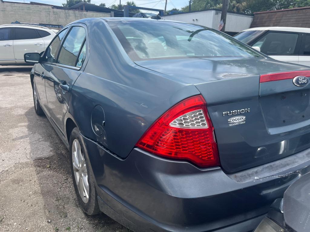 2012 Ford Fusion - $1,950