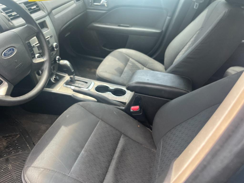 2012 Ford Fusion - $1,950