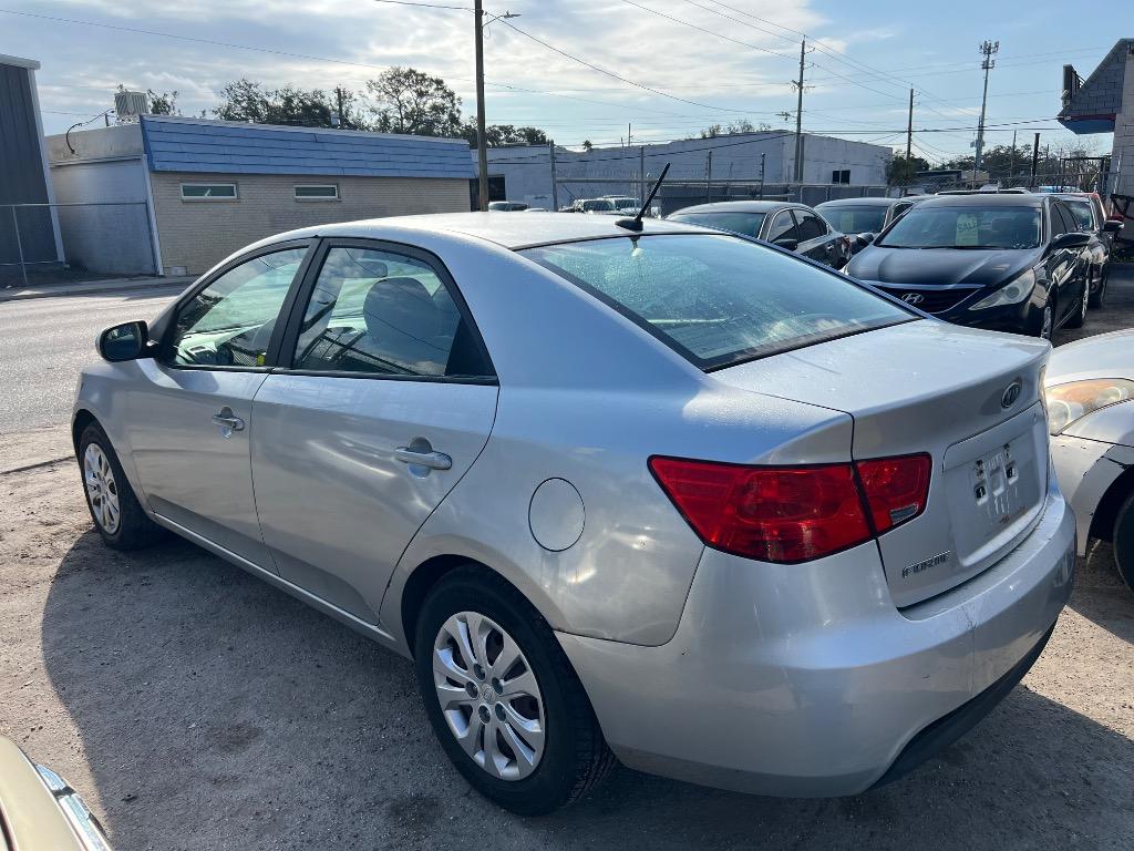2010 Kia Forte LX photo