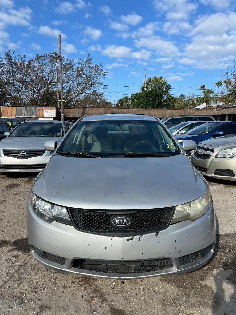 2010 Kia Forte LX photo