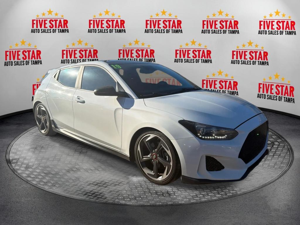 2019 Hyundai Veloster