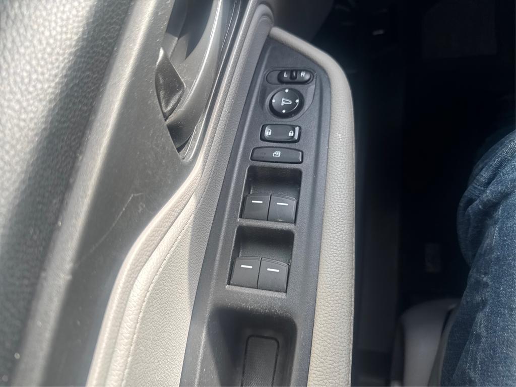 2020 Honda Odyssey - $18,995