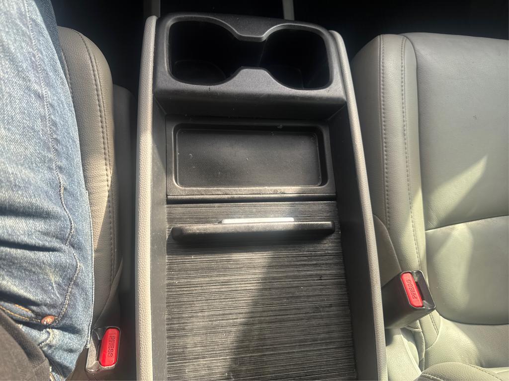 2020 Honda Odyssey - $18,995