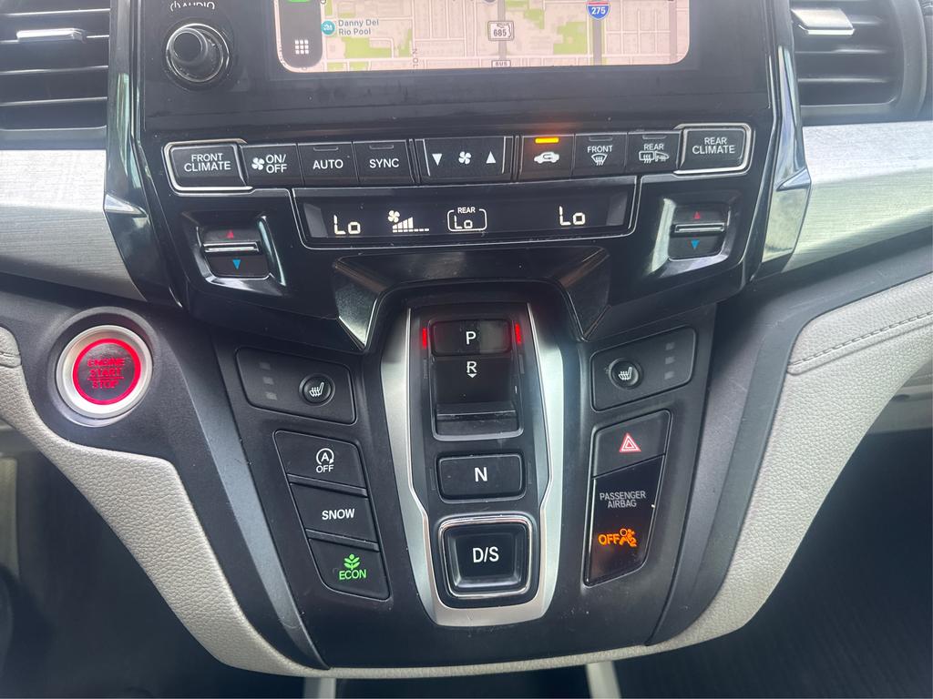 2020 Honda Odyssey - $18,995