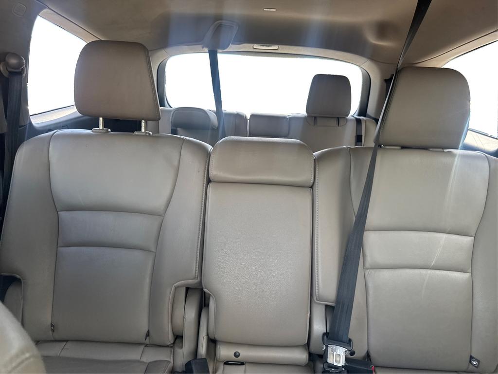 2017 Honda Pilot - $16,995