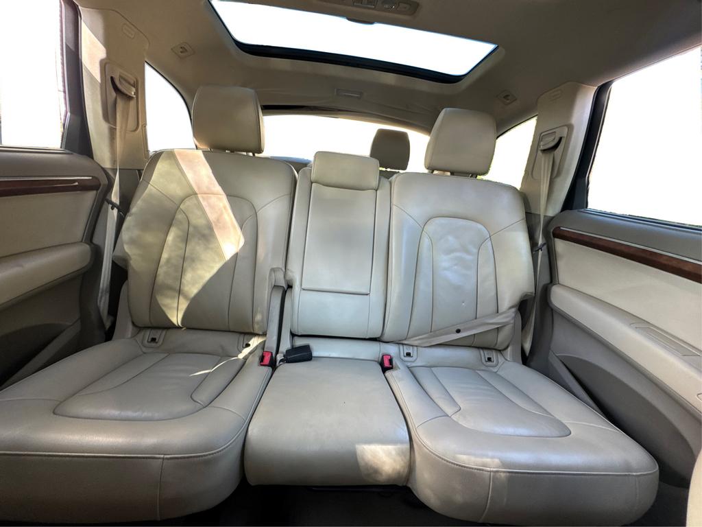 2014 Audi Q7 - $10,995