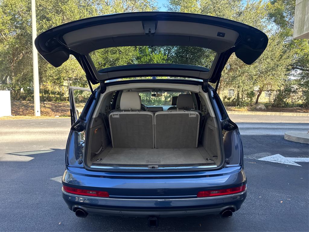 2014 Audi Q7 - $10,995