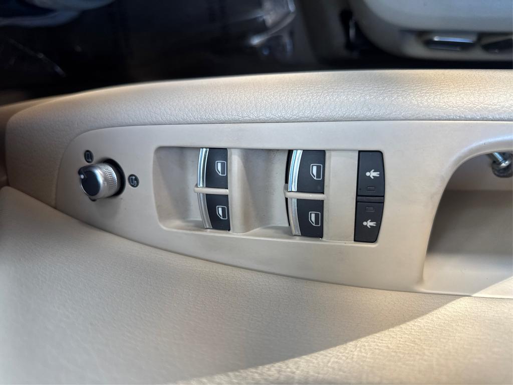 2014 Audi Q7 - $10,995