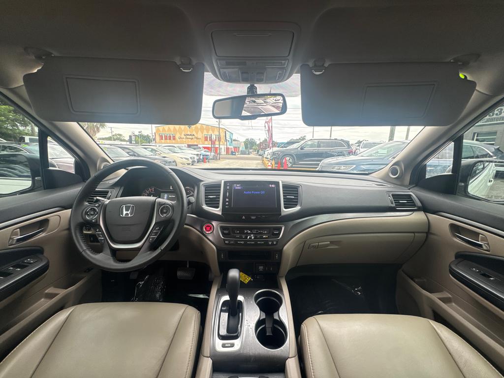 2018 Honda Pilot - $18,995