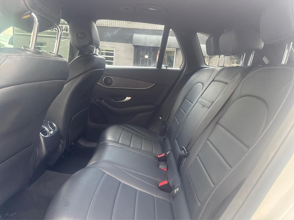 2018 Mercedes-Benz C-Class - $16,995