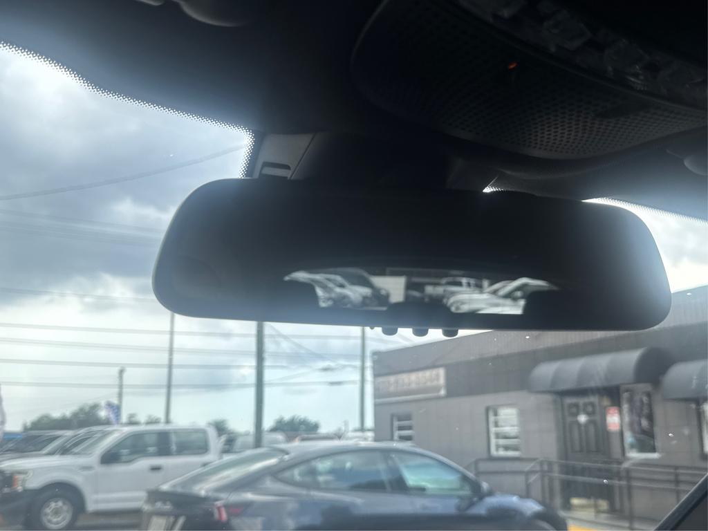2018 Mercedes-Benz C-Class - $16,995