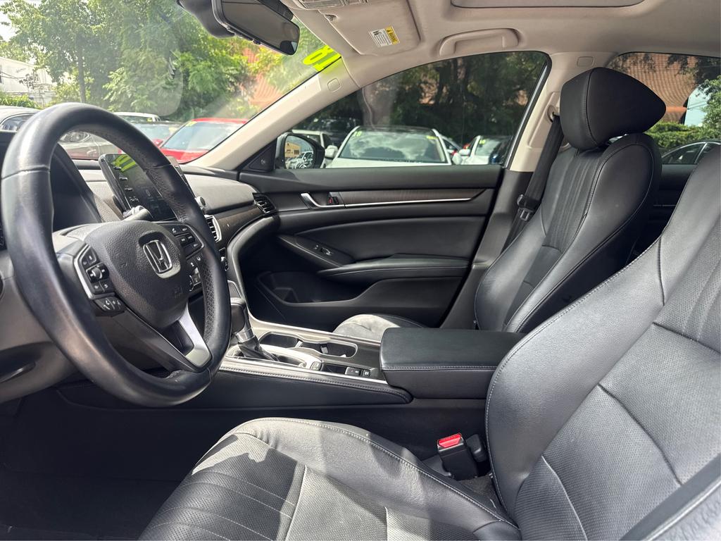 2018 Honda Accord - $19,995