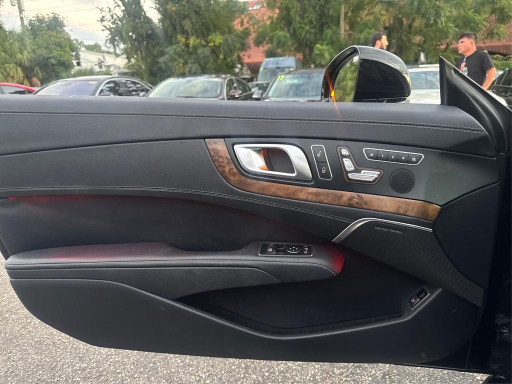 2016 Mercedes-Benz SL-Class - $24,995