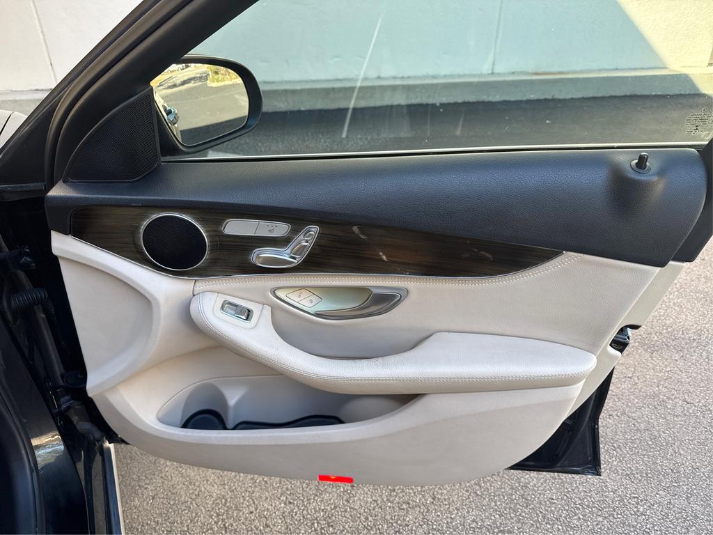 2015 Mercedes-Benz C-Class - $10,995