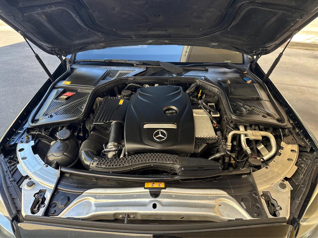 2015 Mercedes-Benz C-Class - $10,995