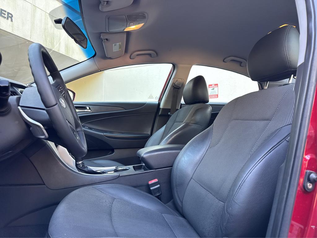 2011 Hyundai Sonata Limited photo