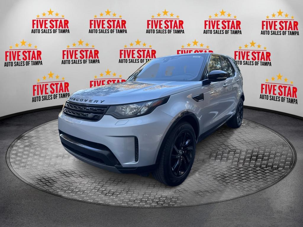 2018 Land Rover Discovery SE photo