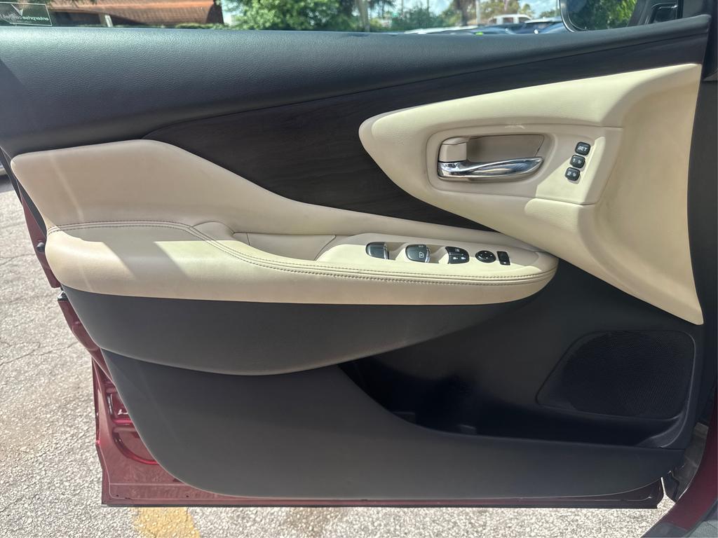 2021 Nissan Murano - $17,995