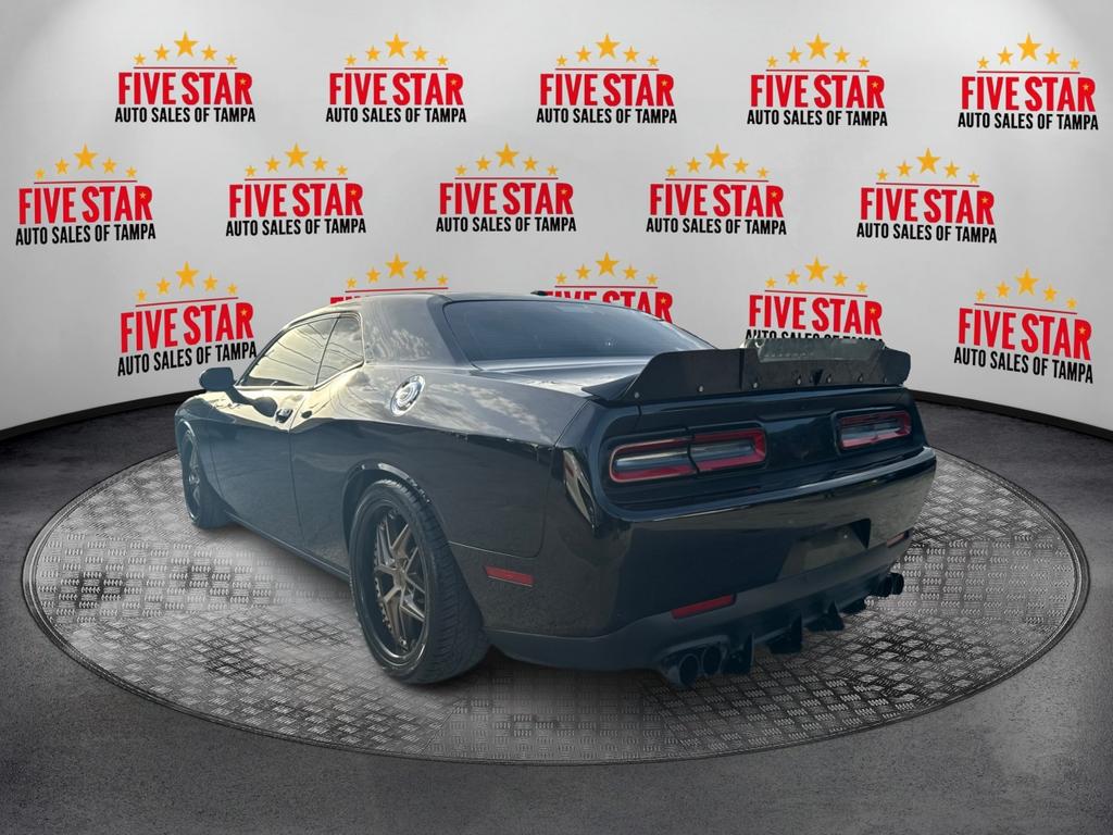 2020 Dodge Challenger SXT photo