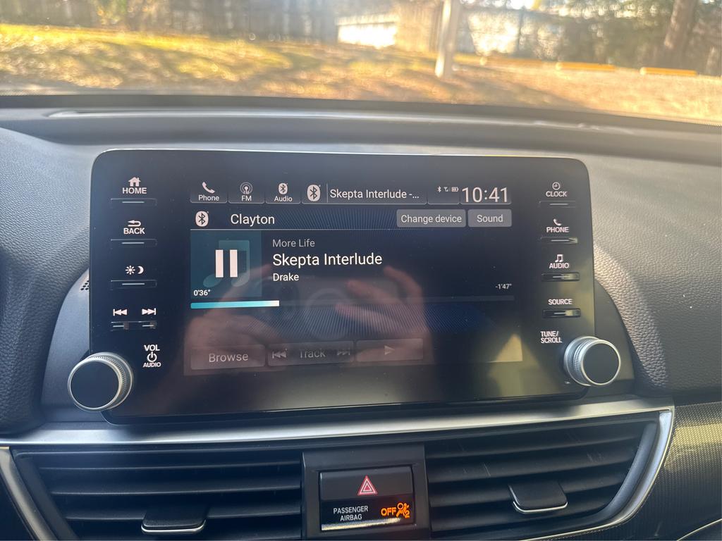 2019 Honda Accord - $17,995