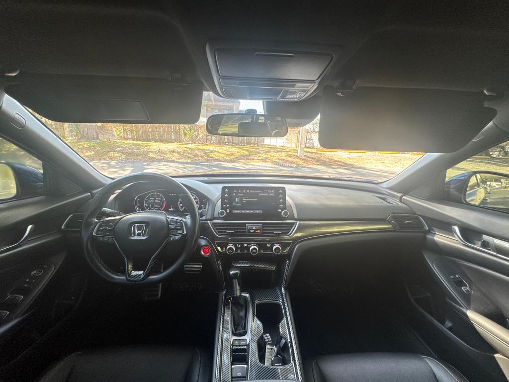 2019 Honda Accord - $17,995