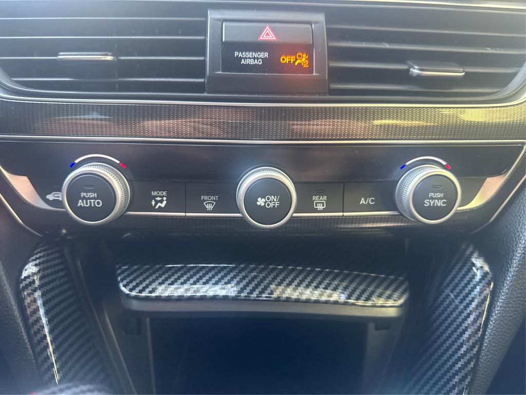 2019 Honda Accord - $17,995