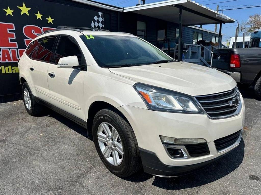 2014 Chevrolet Traverse - $6,995