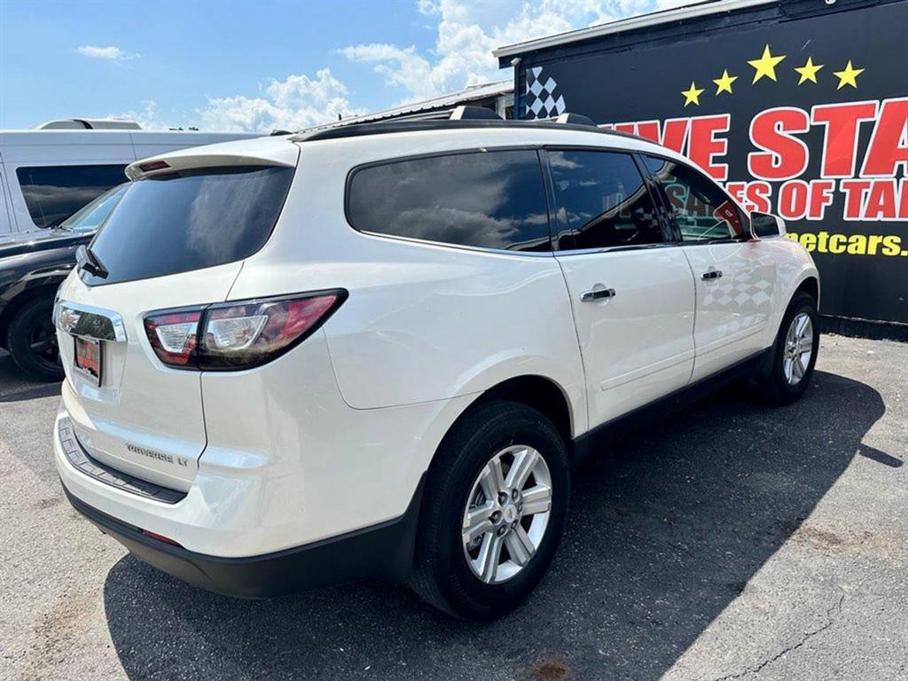 2014 Chevrolet Traverse - $6,995