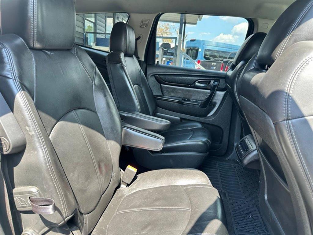 2014 Chevrolet Traverse - $6,995
