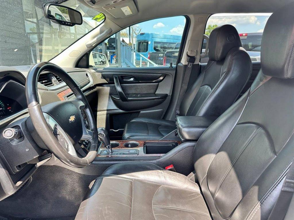 2014 Chevrolet Traverse - $6,995