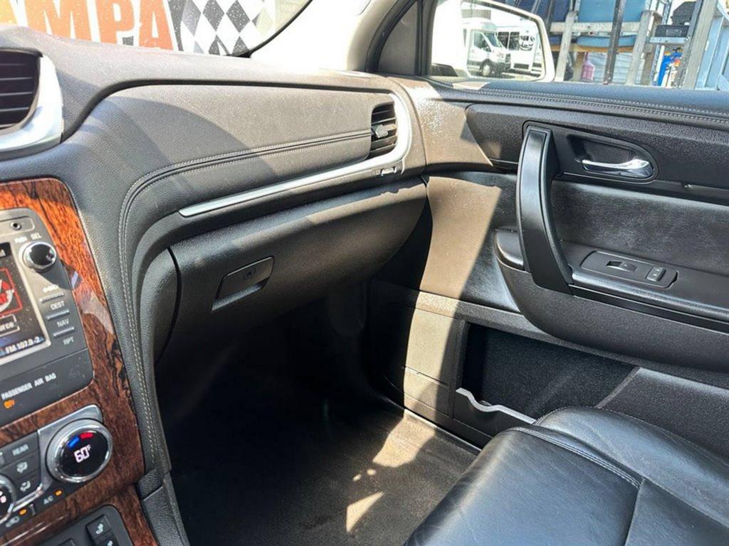 2014 Chevrolet Traverse - $6,995