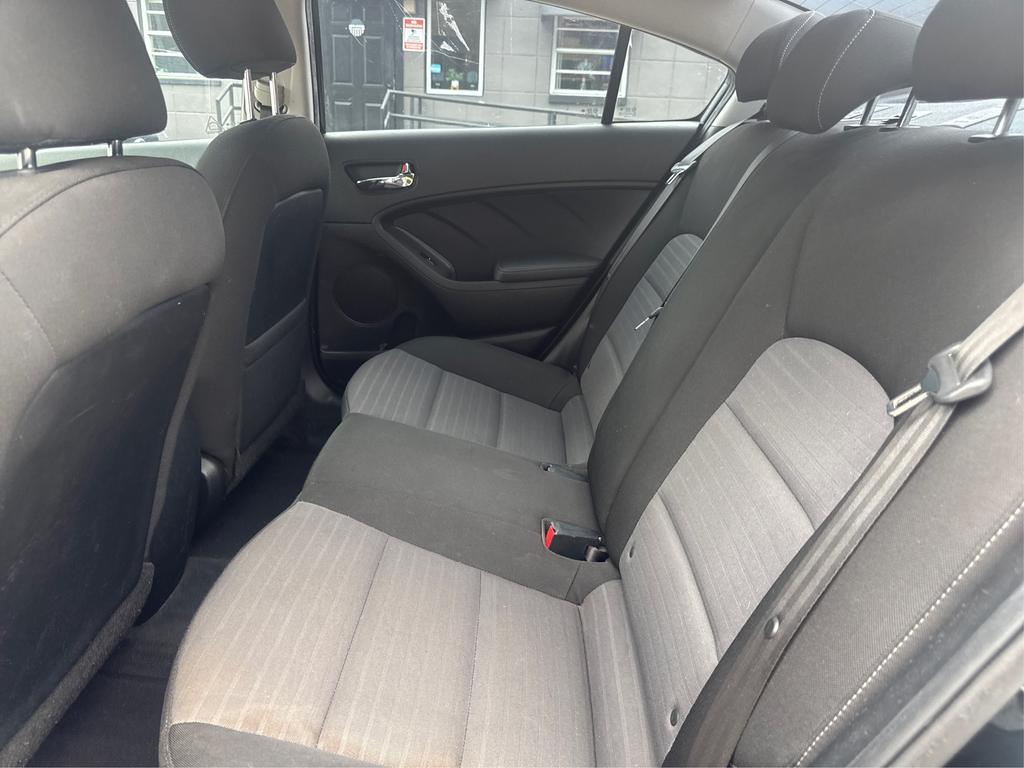 2017 Kia Forte - $8,995