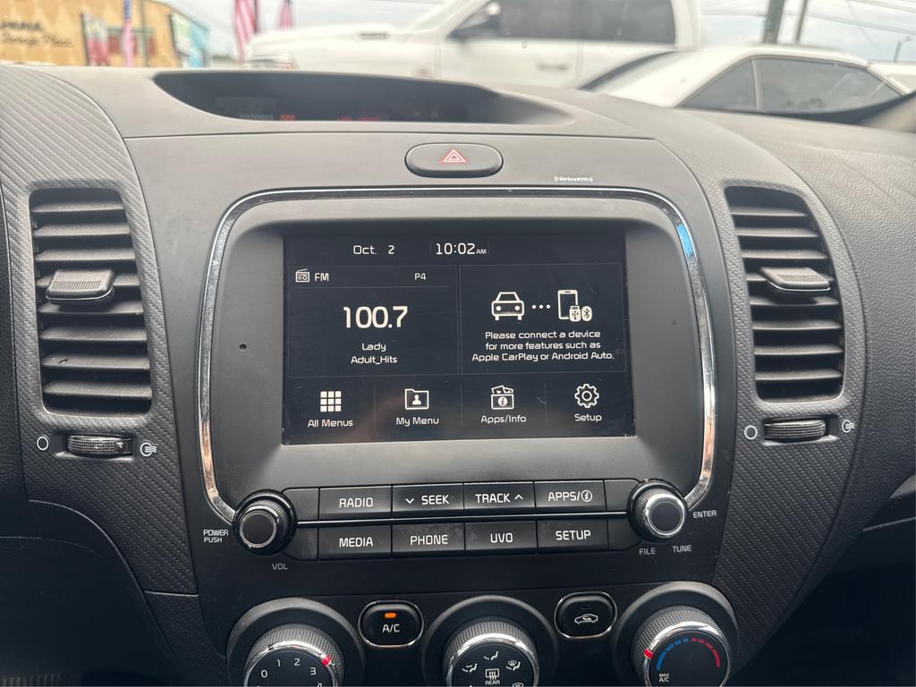 2017 Kia Forte - $8,995
