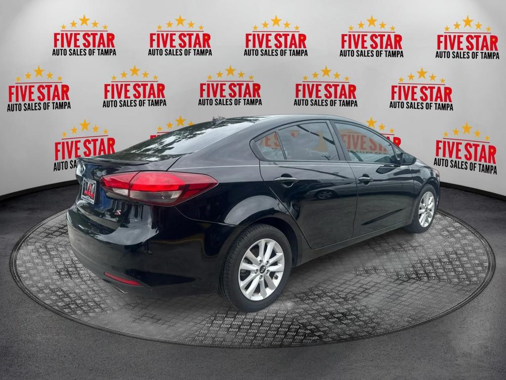 2017 Kia Forte - $8,995